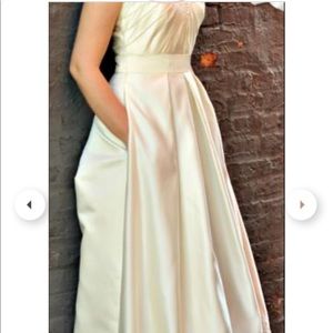 David’s Bridal Ivory Wedding dress
